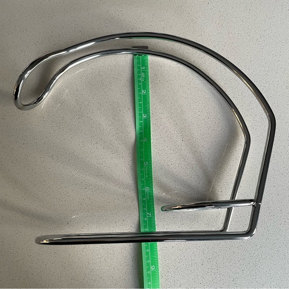 Metal Wine Bottle Holder - Picture 5 of 5